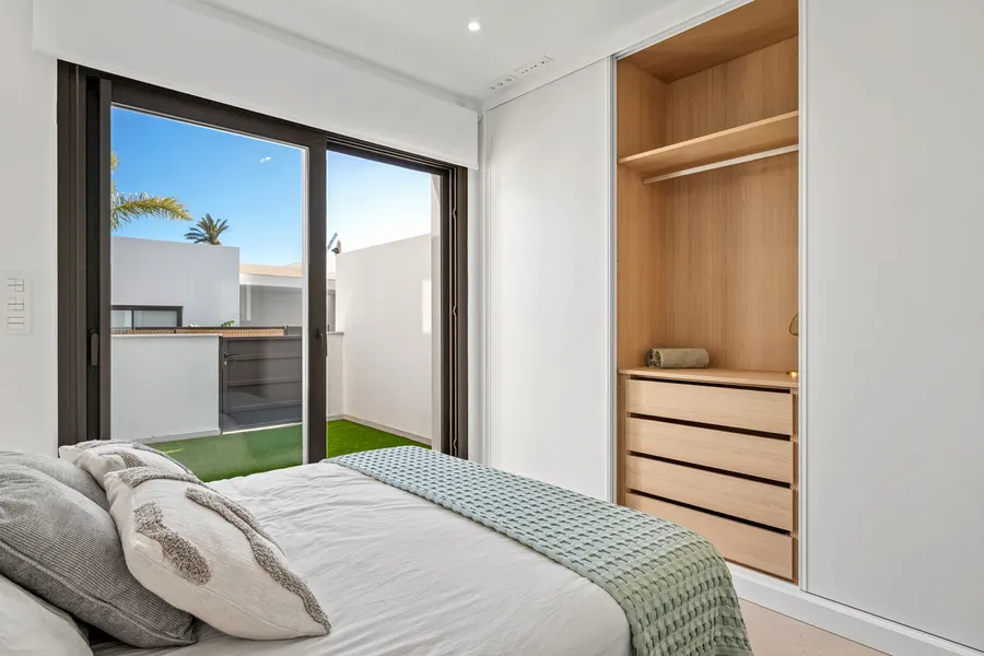 Apartment 2+kk — Los Alcazares — photo 8