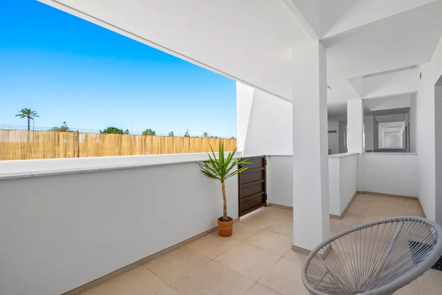 Apartment 2+kk — Los Alcazares — photo 16