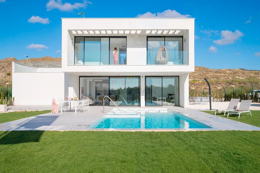 Villa 3+kk — Banos Y Mendigo