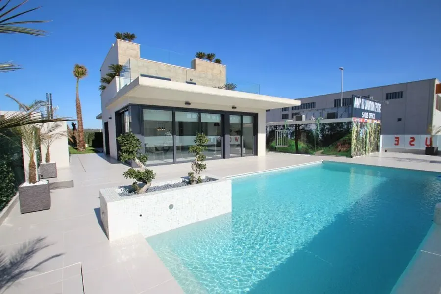 Villa 4+kk — San Miguel De Salinas