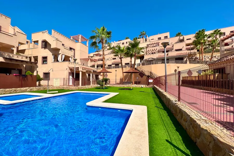 Apartment 2+kk — Aguilas — Foto 1