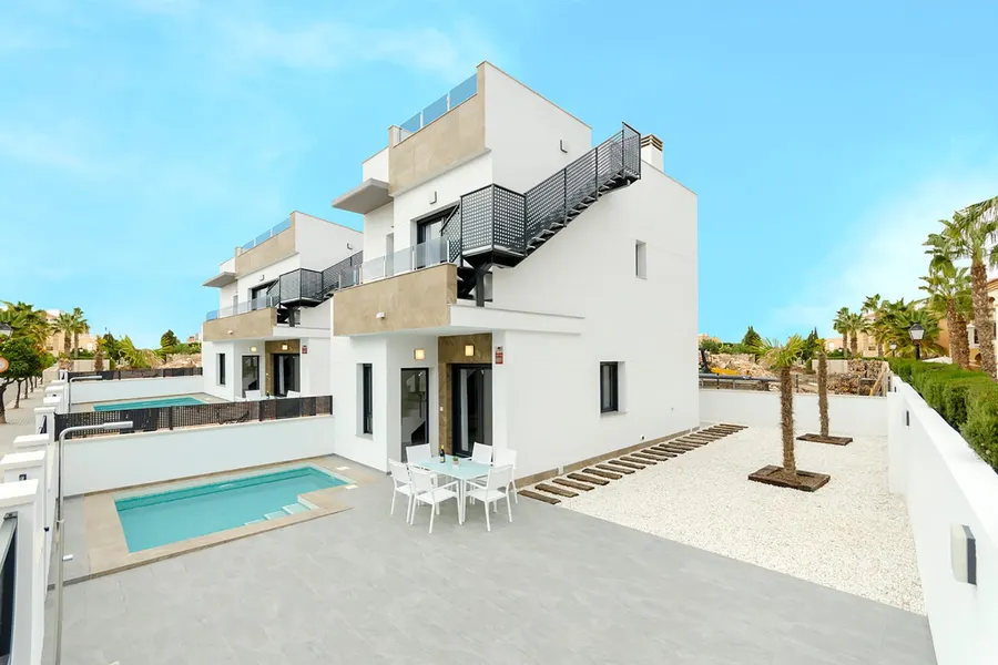 Villa 3+kk — Torrevieja