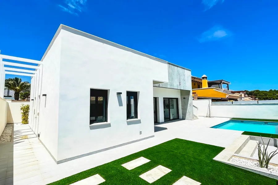 Villa 3+kk — Pinar De Campoverde — Foto 9