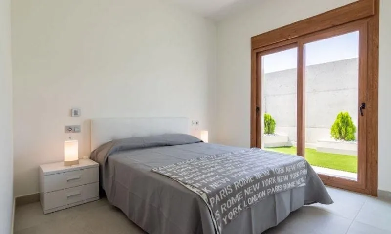 Villa 3+kk — Torrevieja — Foto 12