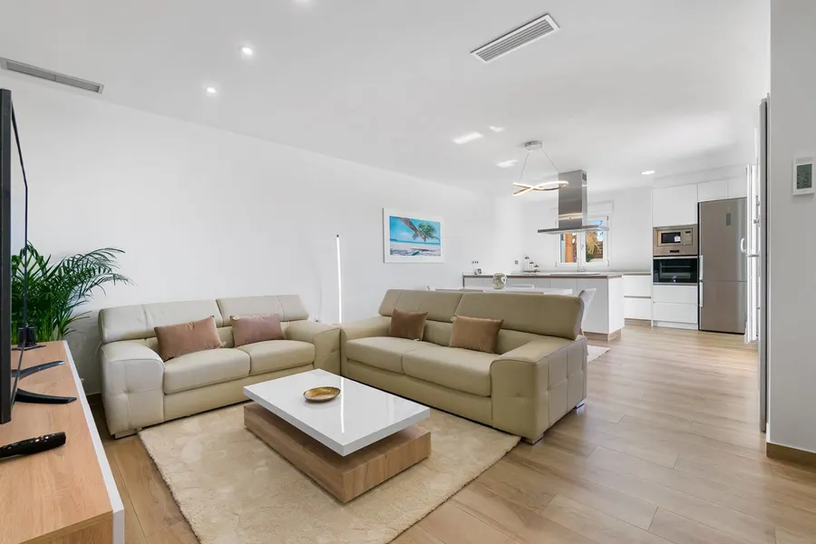 Villa 3+kk — Benijofar — Foto 2