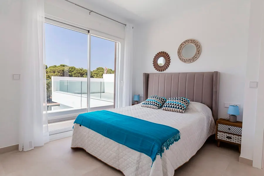 Villa 3+kk — Santiago De La Ribera — Foto 13