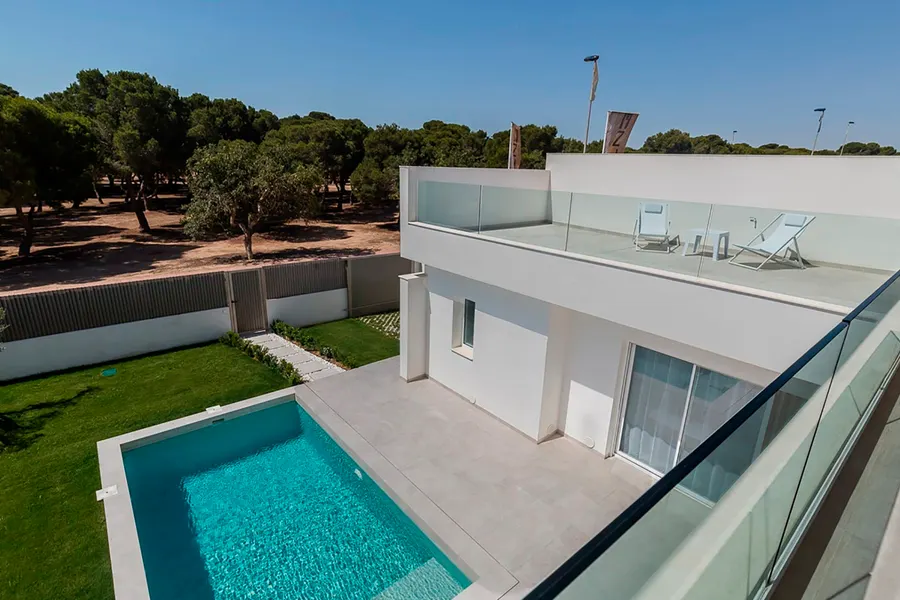 Villa 3+kk — Santiago De La Ribera — Foto 17