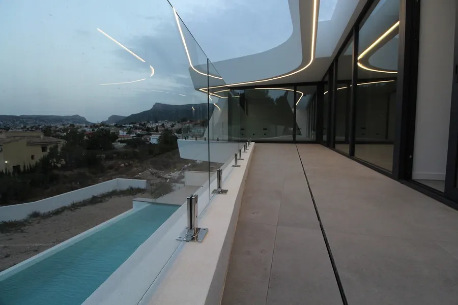Villa 4+kk — Calpe — Foto 4