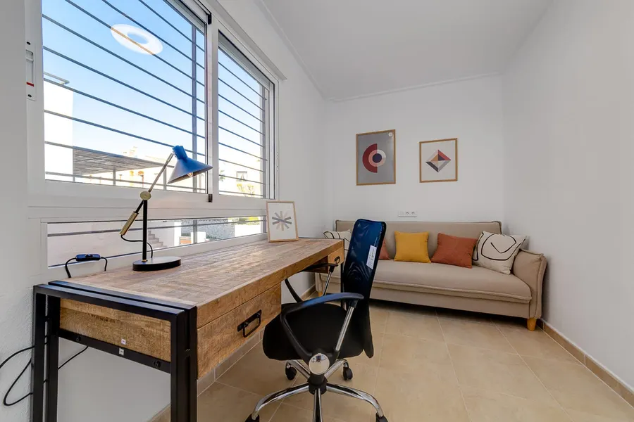 Townhouse 3+kk — Algorfa — photo 14