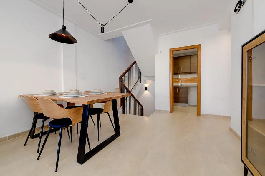 Townhouse 3+kk — Algorfa — photo 20