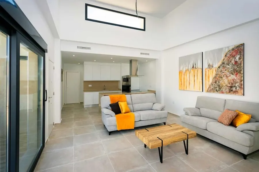 Reihenhaus 3+kk — Daya Nueva — Foto 4