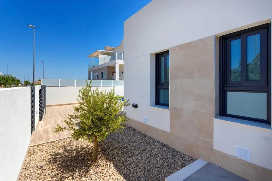 Reihenhaus 3+kk — Daya Nueva — Foto 6
