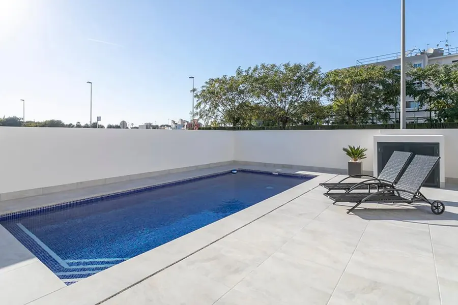 Reihenhaus 2+kk — Daya Nueva — Foto 14