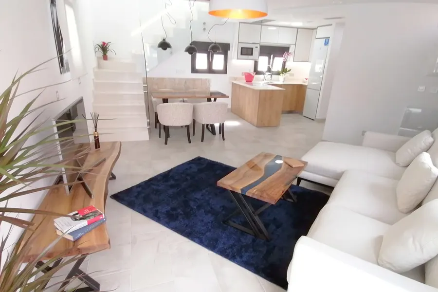Villa 3+kk — Torrevieja — Foto 12