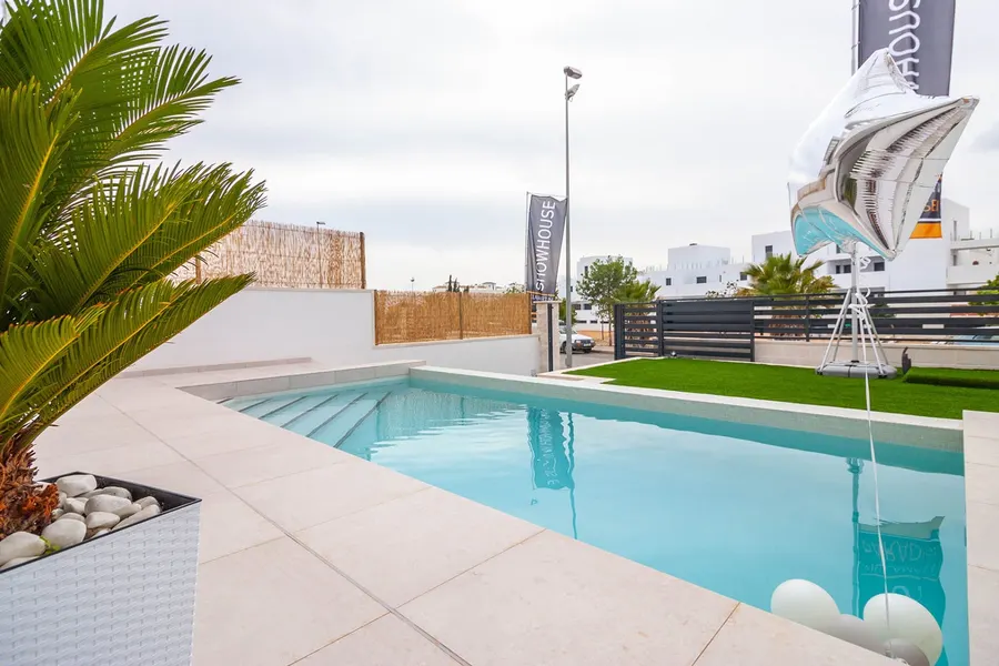 Villa 3+kk — Orihuela Costa — Foto 11