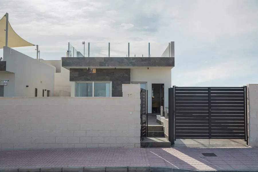 Villa 3+kk — Orihuela Costa — Foto 14