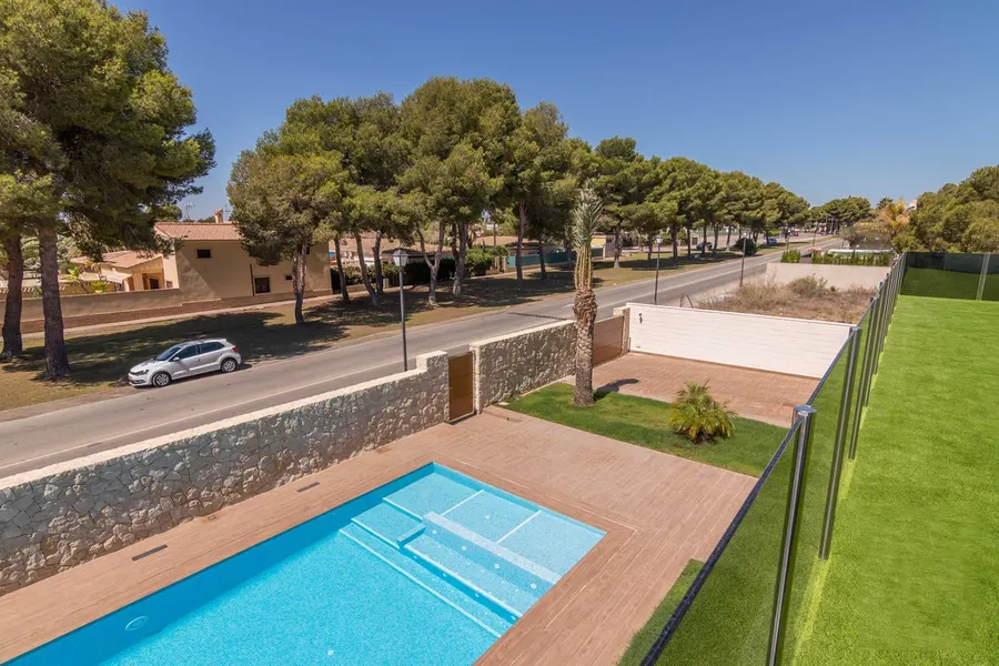 Villa 5+kk — Dehesa De Campoamor — Foto 12