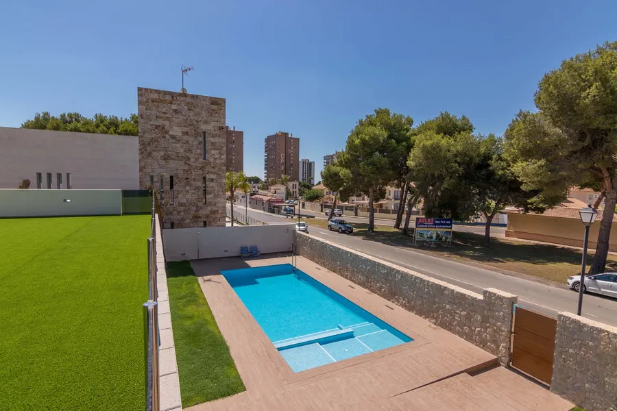 Villa 5+kk — Dehesa De Campoamor — Foto 13