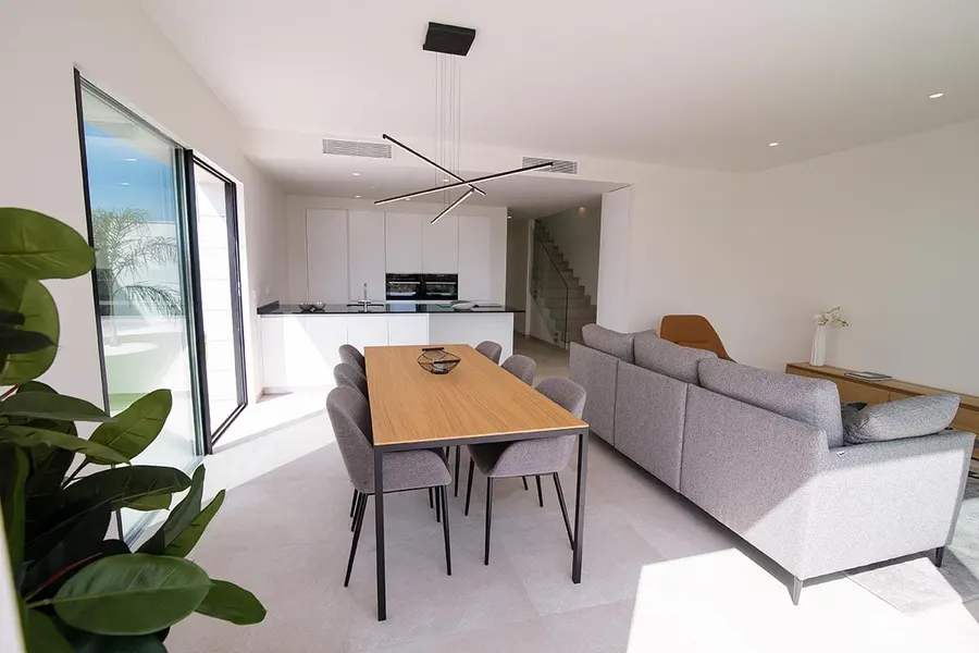 Villa 3+kk — Los Montesinos — Foto 3