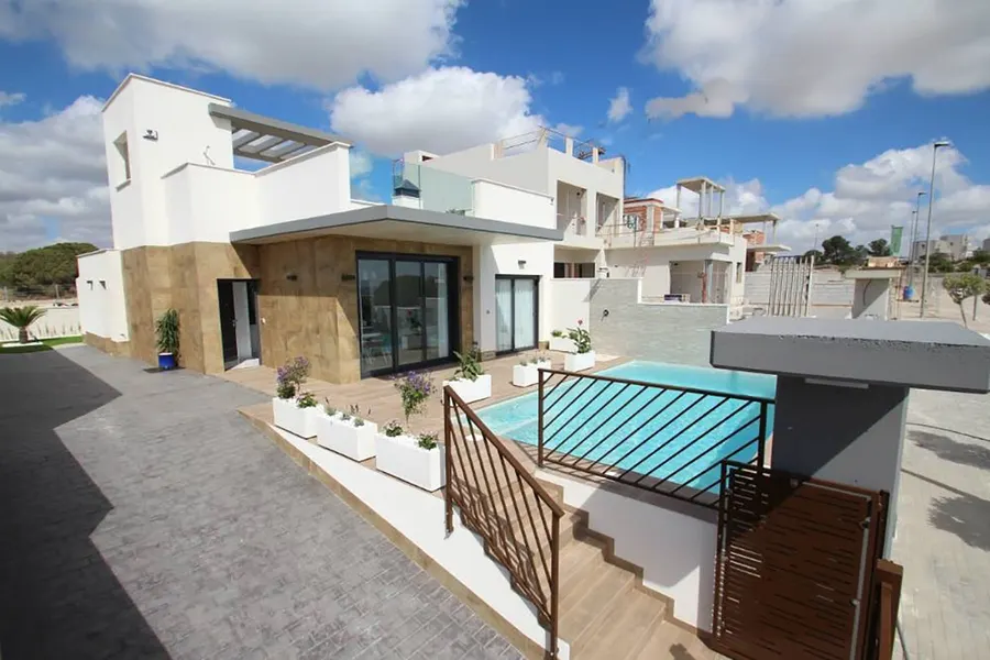 Villa 3+kk — San Miguel De Salinas — Foto 2