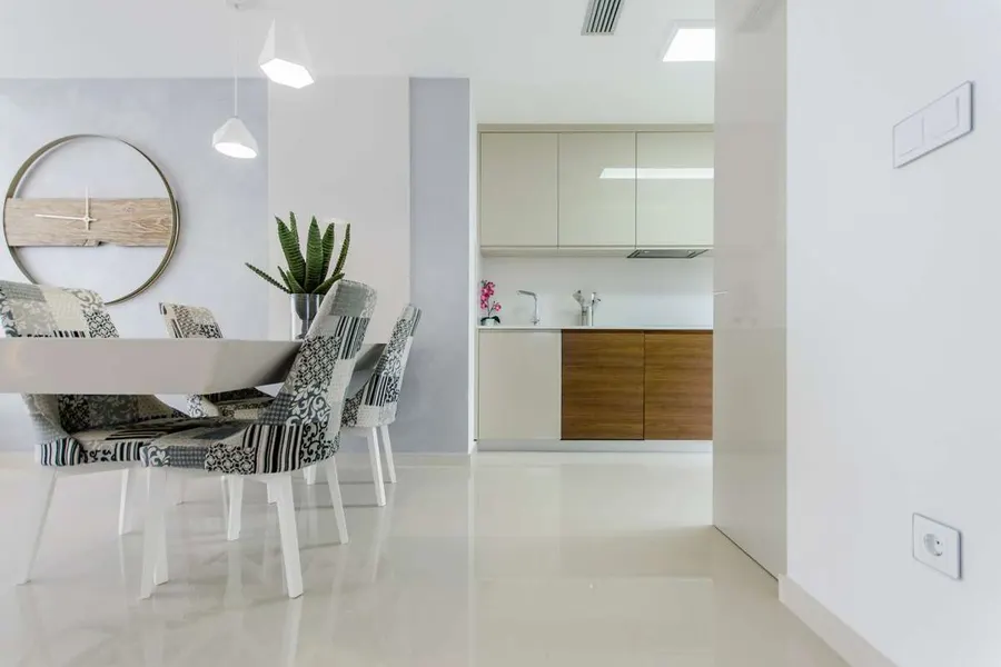 Villa 4+kk — San Miguel De Salinas — Foto 8
