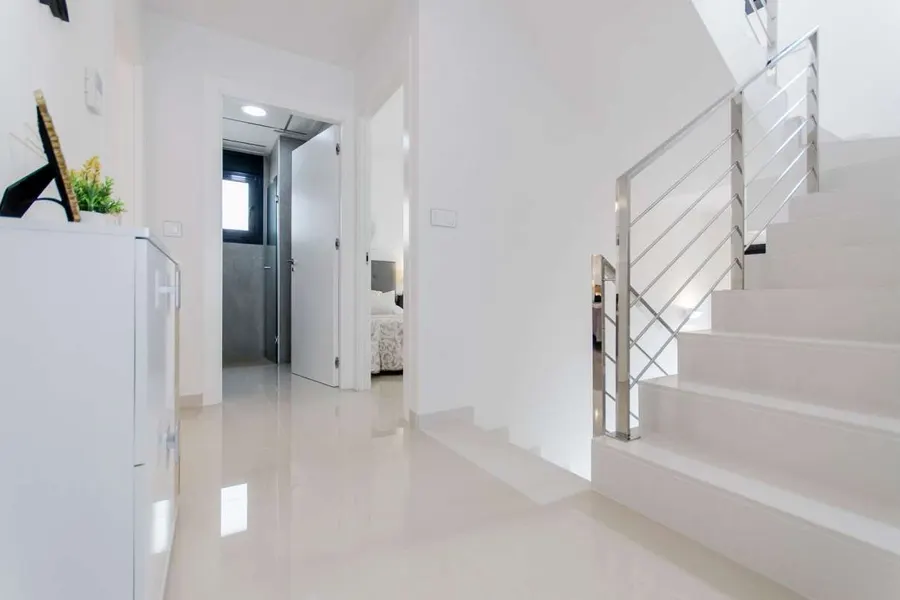 Villa 4+kk — San Miguel De Salinas — Foto 10
