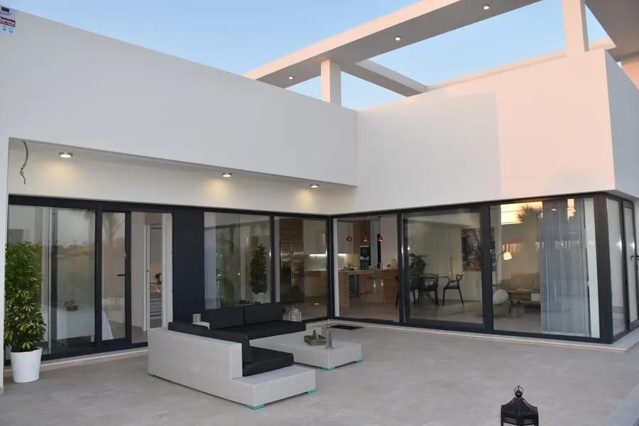 Villa 3+kk — Benijofar — Foto 3