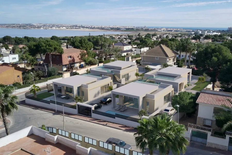 Villa 3+kk — Torrevieja — Foto 3