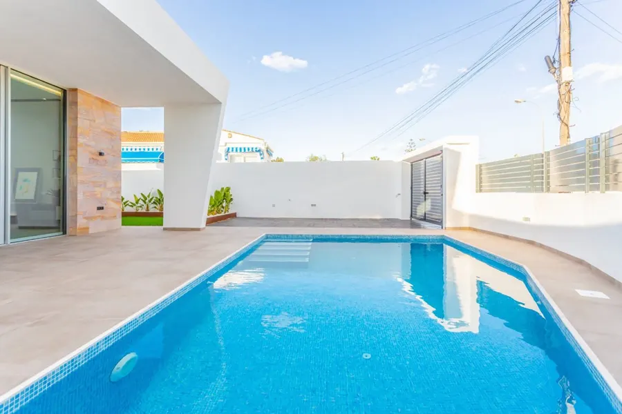 Villa 3+kk — Torrevieja — Foto 20
