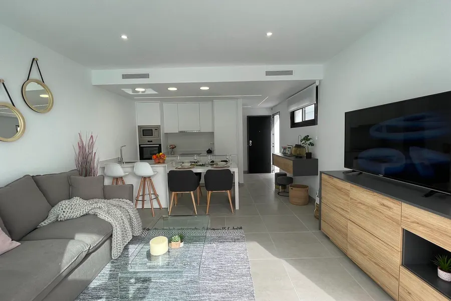 Reihenhaus 3+kk — Santiago De La Ribera — Foto 13