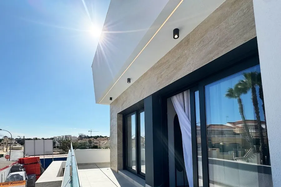 Villa 3+kk — San Miguel De Salinas — Foto 4