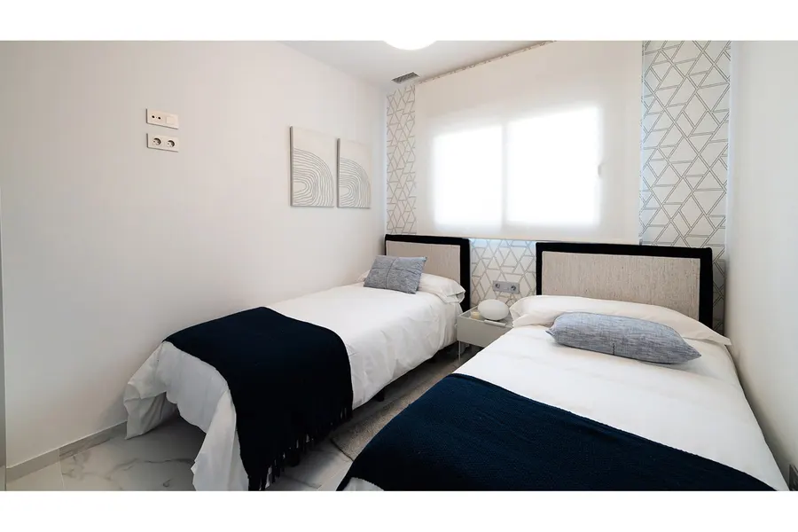 Apartment 3+kk — Benidorm — Foto 18
