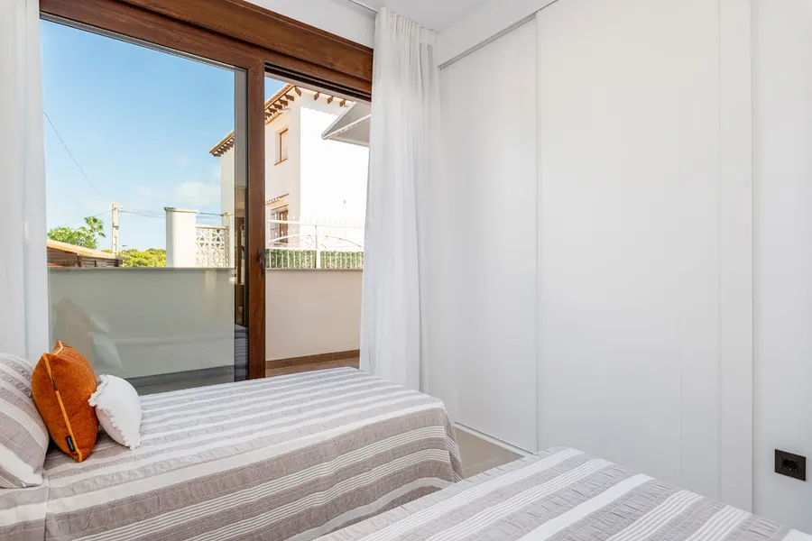 Apartment 3+kk — Torrevieja — Foto 18