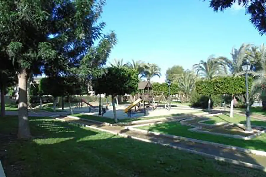 Reihenhaus 3+kk — Daya Nueva — Foto 10