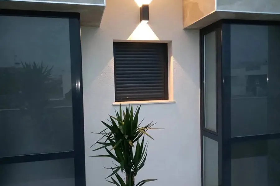 Reihenhaus 3+kk — Daya Nueva — Foto 17