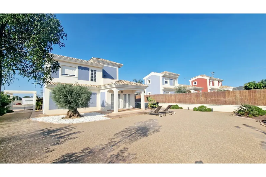 Villa 3+kk — Lorca — Foto 17