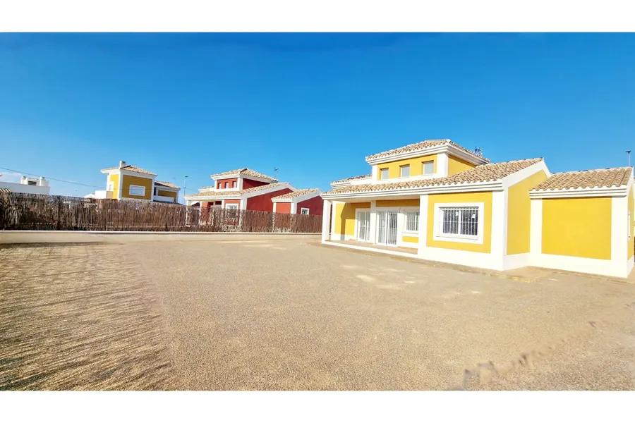 Villa 3+kk — Lorca — Foto 3
