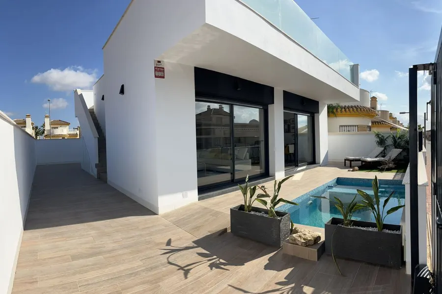 Villa 2+kk — Roldan — Foto 2