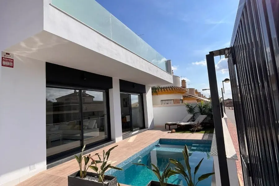 Villa 2+kk — Roldan — Foto 3