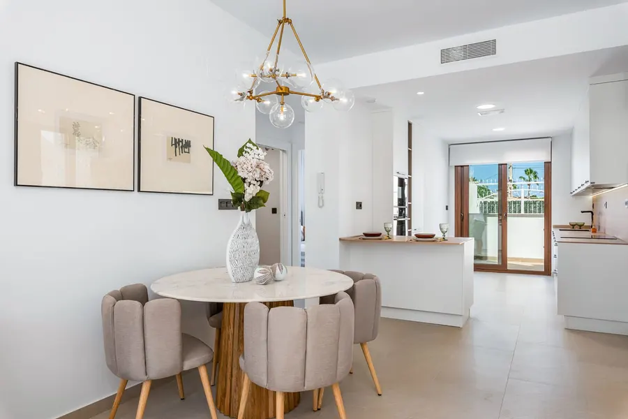 Apartment 2+kk — Torrevieja — Foto 6