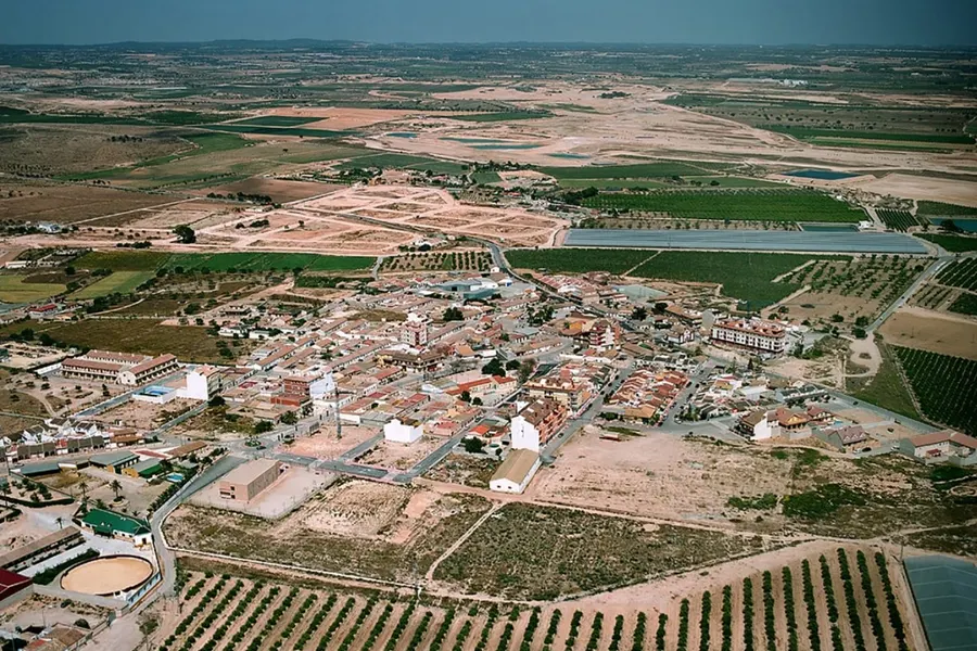 Reihenhaus 3+kk — Avileses — Foto 5