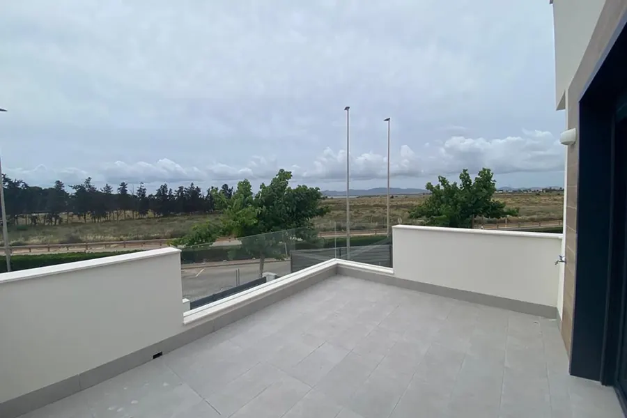 Villa 3+kk — Los Alcazares — Foto 17