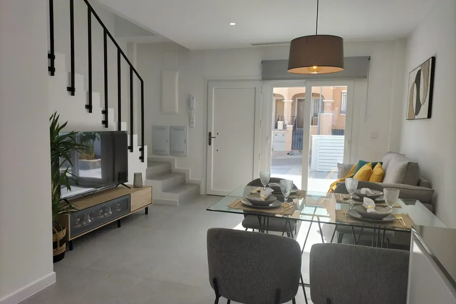 Reihenhaus 3+kk — Orihuela Costa — Foto 4