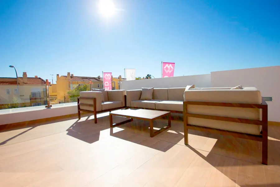 Villa 3+kk — El Campello — Foto 16