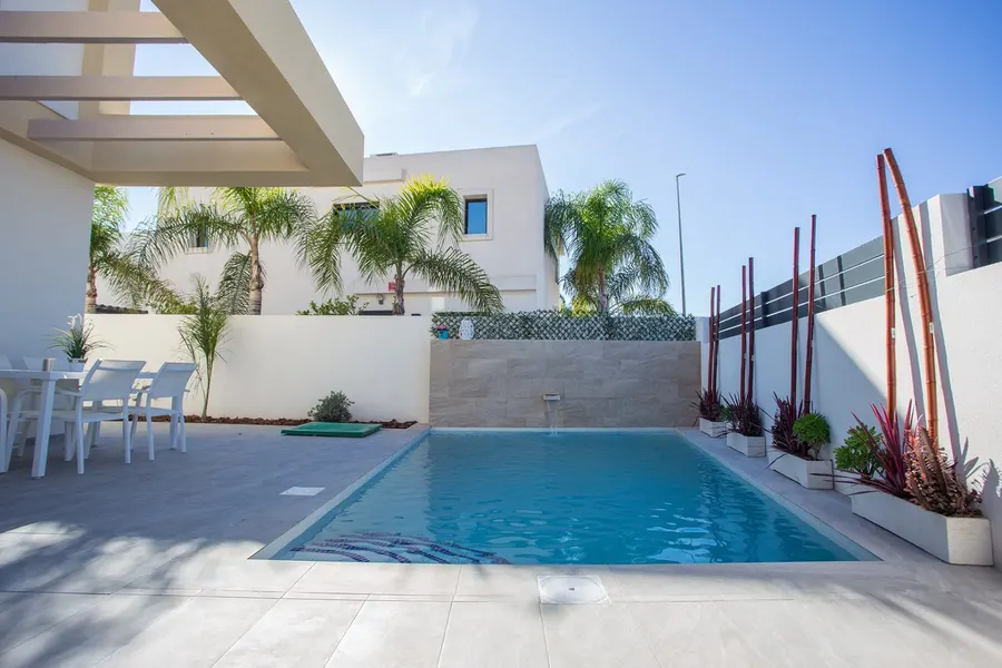 Villa 3+kk — Los Montesinos — Foto 3
