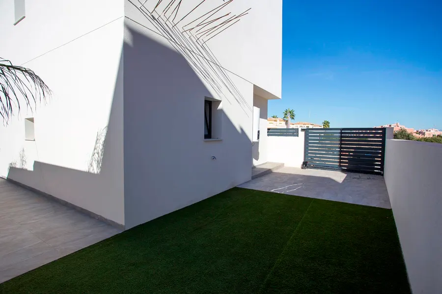 Villa 3+kk — Los Montesinos — Foto 6