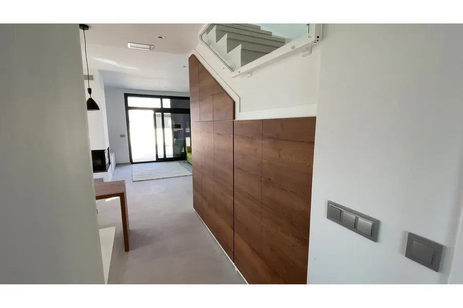 Villa 3+kk — Daya Nueva — Foto 15