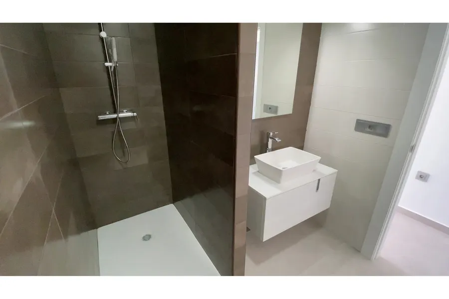 Villa 3+kk — Daya Nueva — Foto 19