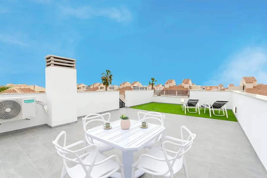 Villa 3+kk — Torrevieja — Foto 12