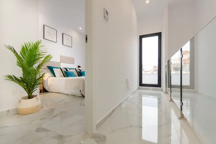 Villa 3+kk — Torrevieja — Foto 13